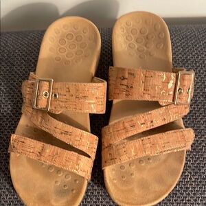 Vionic cork style sandals
